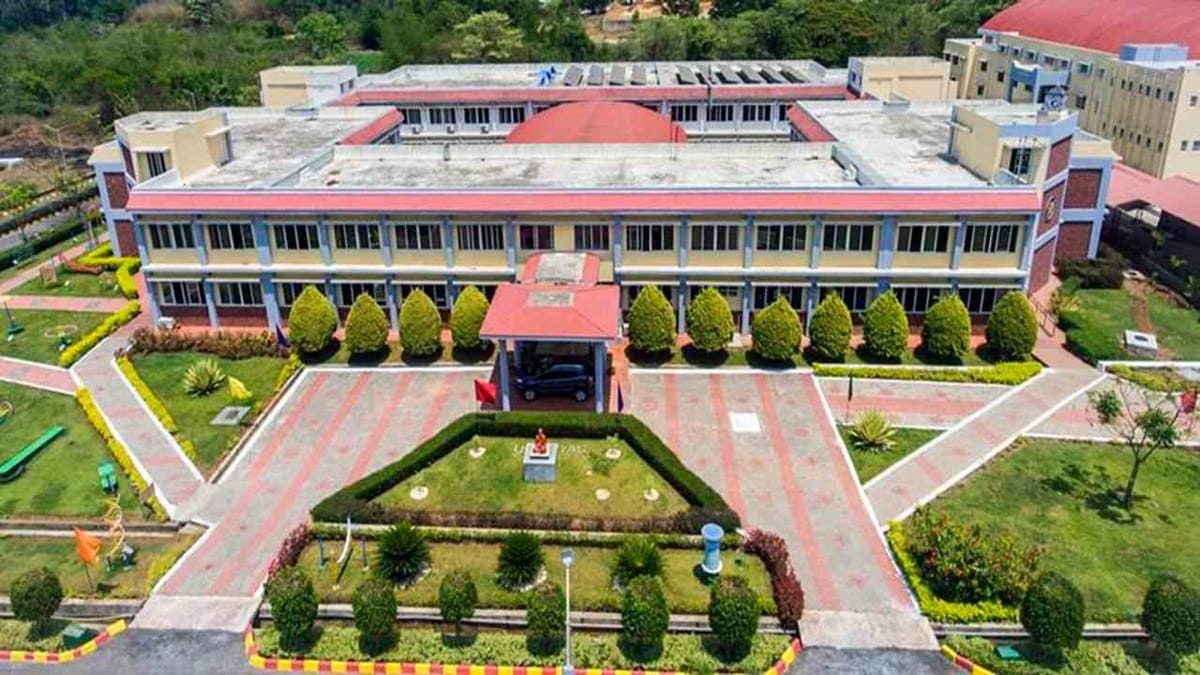 સંરક્ષણ મંત્રાલયે શૈક્ષણિક વર્ષ 2022-2023થી ભાગીદારી મોડમાં 21 નવી સૈનિક શાળાઓને મંજૂરી આપી