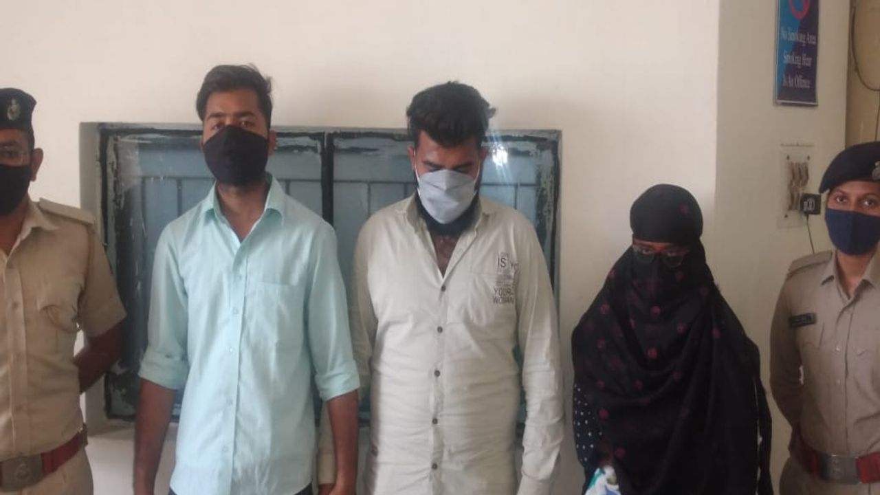 Ahmedabad : પત્રકારના નામે ખોટી રીતે વેપારીઓને ધમકાવતી ગેંગ ઝડપાઇ, એક મહિલા સહિત ત્રણની ધરપકડ