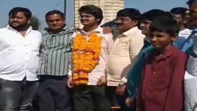 Amreli : યુક્રેન અભ્યાસ માટે ગયેલા ત્રણ વિદ્યાર્થીઓ પરત ફર્યા, પરિવારમાં ખુશીનો માહોલ