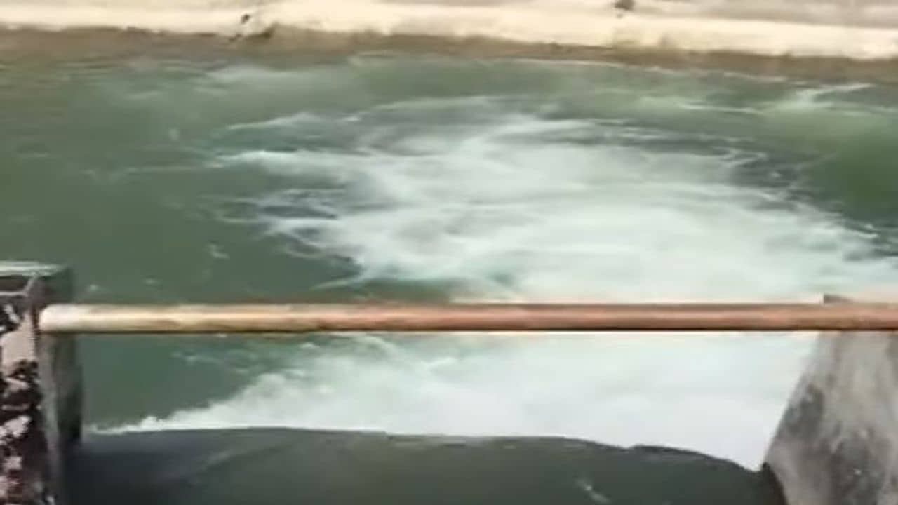 Banaskantha : સુજલામ સુફલામ કેનાલમાં સિંચાઇ માટે પાણી છોડાતા ખેડૂતોને રાહત