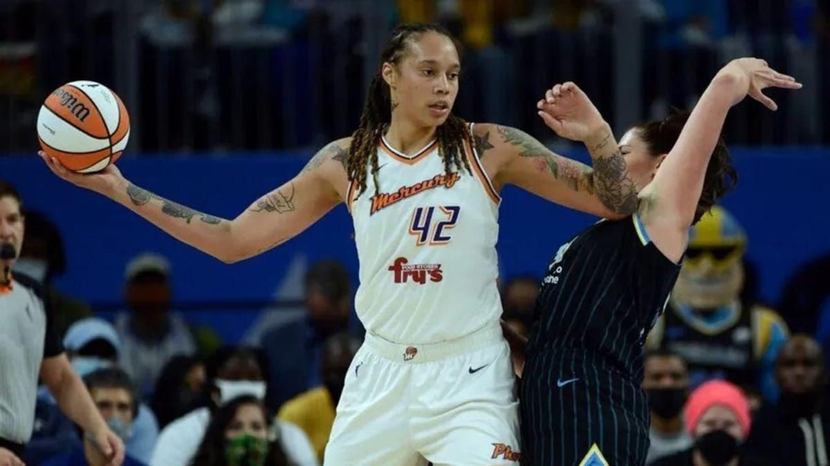 Basketball: રશિયામાં અમેરિકન બાસ્કેટ બોલ ખેલાડીની ધરપકડ, ઓલિમ્પિક ચેમ્પિયનને માદક પદાર્થ રાખવાના ગુન્હામાં કાર્યવાહી