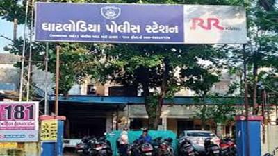 અમદાવાદના ઘાટલોડિયા વિસ્તારમાં એસિડ એટેક, બાઇક સવારોએ મહિલાના મોઢા પર એસિડ છાંટતા મહિલા ઇજાગ્રસ્ત