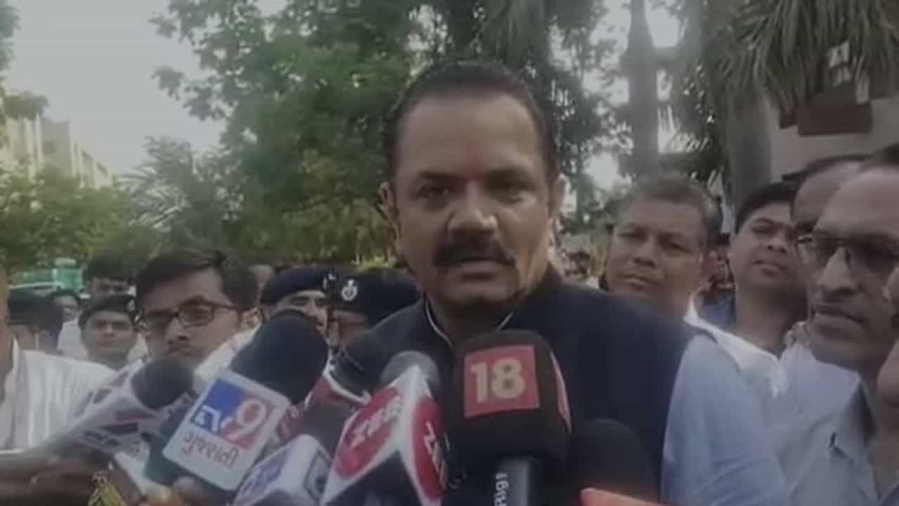 ગુજરાતમાં વનરક્ષકના કથિત પેપર લીક મુદ્દે શિક્ષણ મંત્રીએ આપ્યું આ નિવેદન