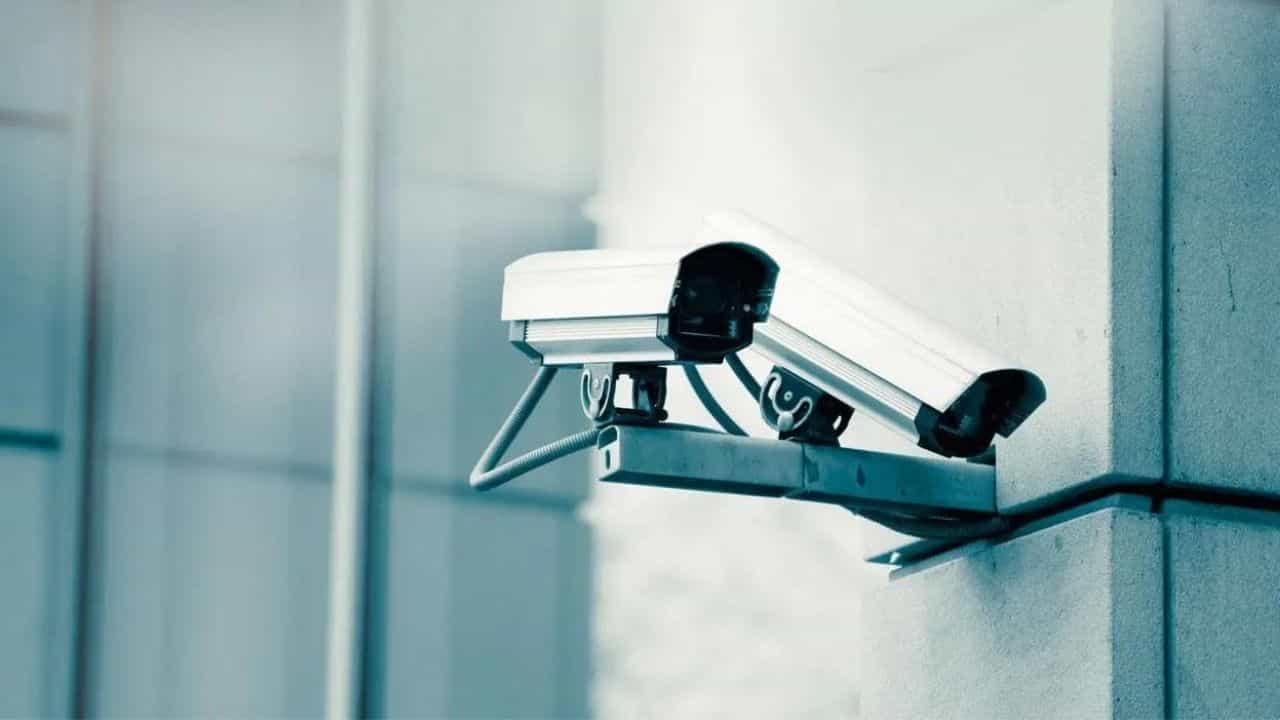 Gandhinagar : જાહેર સ્થળ પરના ખાનગી CCTVનું એક્સેસ પોલીસને આપવામાં આવશે, વિધાનસભામાં બિલ લવાશે