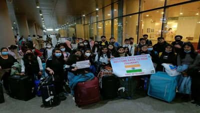 Bhavnagar: રશિયા યુક્રેન યુદ્ધની માઠી અસર ભારતીય યુવાઓ પર પડી, મેડિકલનો અભ્યાસ હવે કયાં પૂરો કરશે?