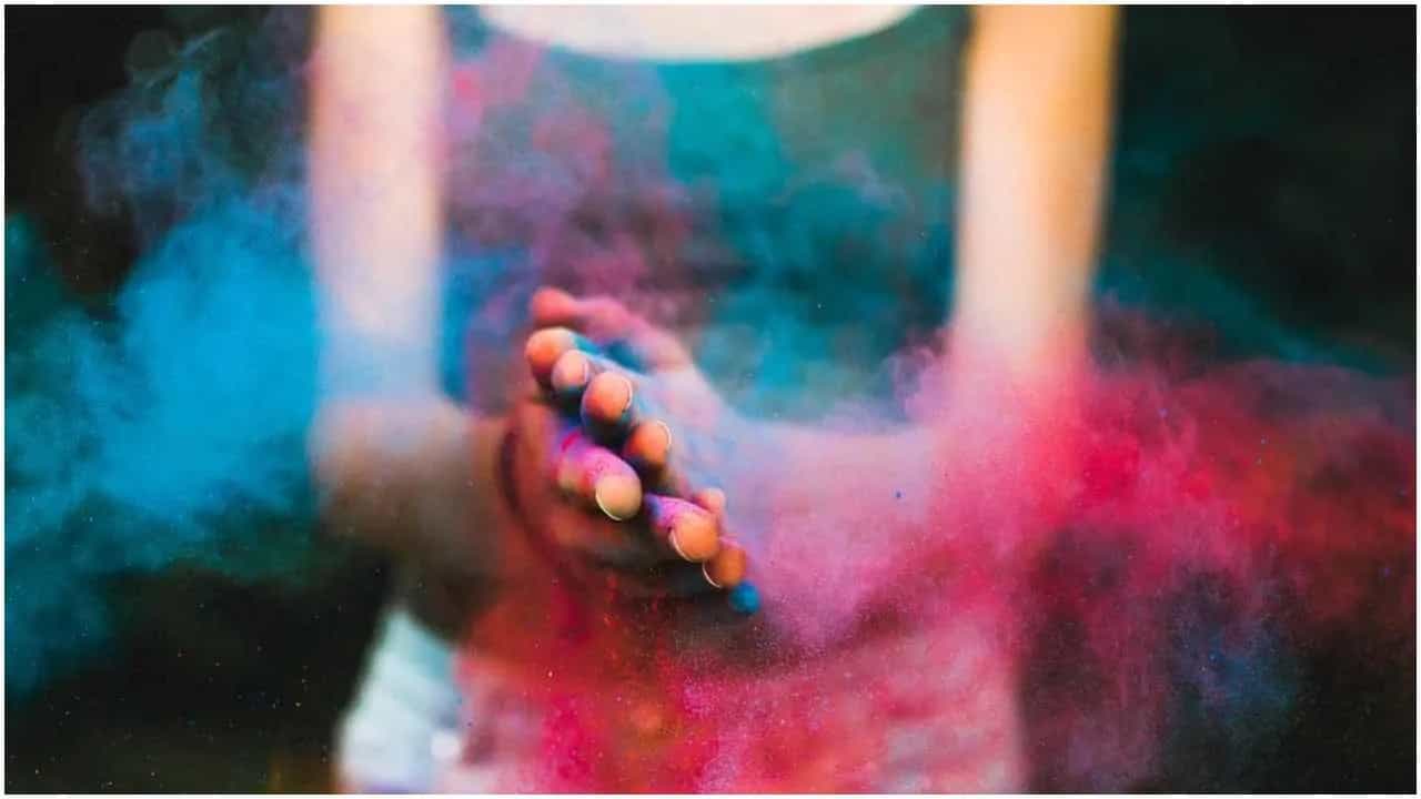 Holi Skin Care Tips: હોળીની ઉજવણી દરમિયાન કઈ રીતે રાખશો ત્વચા અને વાળનું ધ્યાન ? વાંચો આ ખાસ અહેવાલ