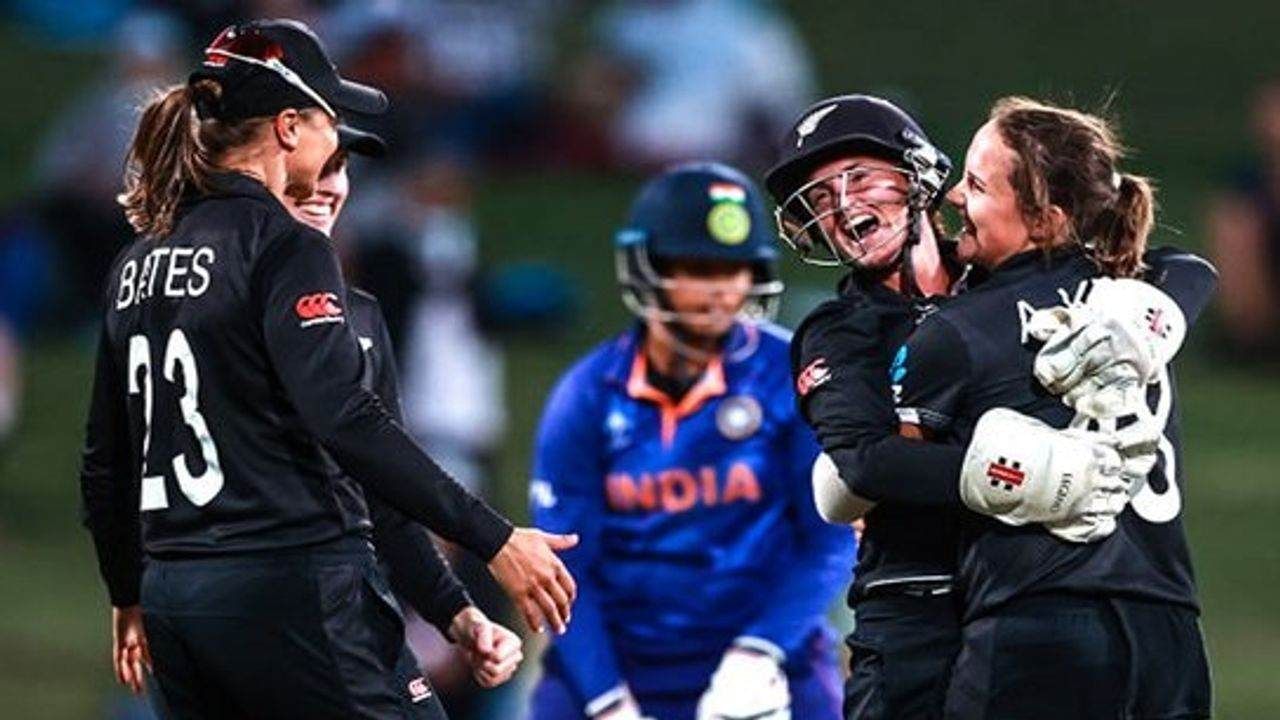 IND vs NZ, Women’s World Cup 2022: હરમનપ્રીત કૌરનો સંઘર્ષ એળે ગયો, ન્યુઝીલેન્ડ સામે 62 રન થી ભારતની હાર