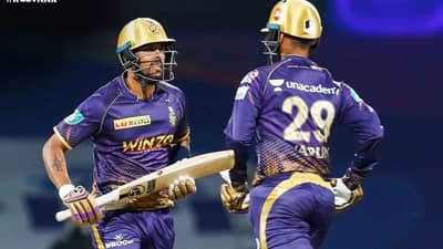 IPL 2022: ઉમેશ અને વરુણે અંતિમ નંબરના ખેલાડી રહીને બેટીંગમાં કમાલ કરી દેખાડ્યો, ટૂર્નામેન્ટમાં પ્રથમવાર જોવા મળ્યુ આમ