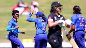 Women’s World Cup 2022: ન્યુઝીલેન્ડ ભારત સામે 261 રનનુ લક્ષ્ય રાખ્યુ, એમેલિયા અને એમીની અડધી સદી, વસ્ત્રાકરની 4 વિકેટ