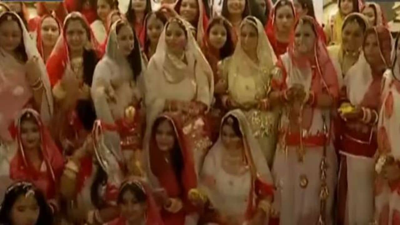 Ahmedabad: ક્ષત્રિય મહિલાઓએ ફાગ ઉત્સવની ઉજવણી કરી, રાજસ્થાની પરંપરાના રંગ જોવા મળ્યા