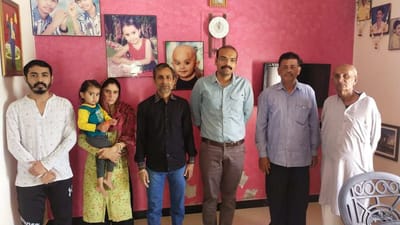 Kutch : યુક્રેન રશિયા યુદ્ધમાં ફસાયેલા વિધાર્થીઓના પરિવારને તંત્રની હુંફ, સાંસદ-ધારાસભ્યોએ પણ આશ્વાસન આપ્યું