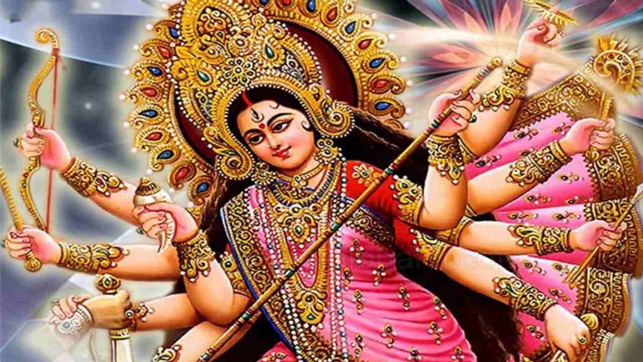 Chaitri navratri 2022: ચૈત્રી નવરાત્રીમાં મા દુર્ગાને અર્પણ કરી દો આ ભોગ, જીવનમાં નહીં સતાવે કોઈ રોગ !