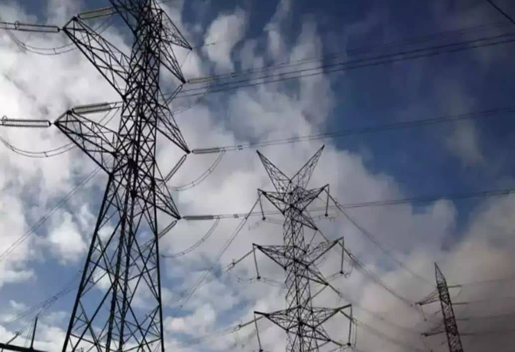 Mehsana : ઉંઝા તાલુકાના ખેડૂતો અપૂરતી વીજળીના કારણે પરેશાન, પૂરતી વીજળીની માંગ