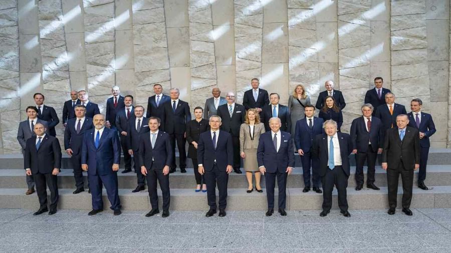 બ્રસેલ્સમાં NATO નેતાઓએ બેઠક કરી, જો બાઈડને કહ્યું- યુક્રેનના સ્વ-બચાવના અધિકારનું રક્ષણ કરશે, તમામ મદદ આપવાનું ચાલુ રાખશે