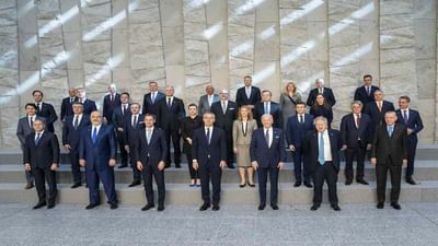 બ્રસેલ્સમાં NATO નેતાઓએ બેઠક કરી, જો બાઈડને કહ્યું- યુક્રેનના સ્વ-બચાવના અધિકારનું રક્ષણ કરશે, તમામ મદદ આપવાનું ચાલુ રાખશે