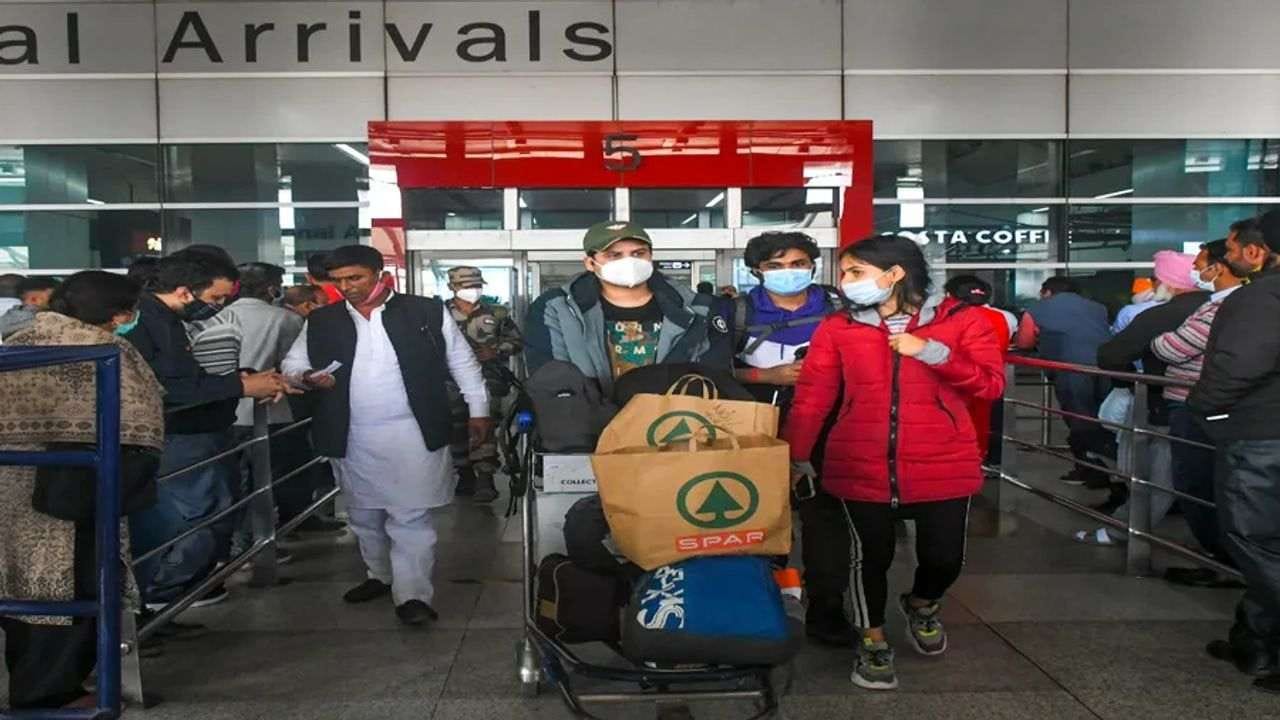 Ukraine Russia War: ઓપરેશન ગંગા હેઠળ વધુ 2,135 ભારતીયો સ્વદેશ પરત ફર્યા, અત્યાર સુધીમાં 13,300 લોકોને ભારત પરત લવાયા