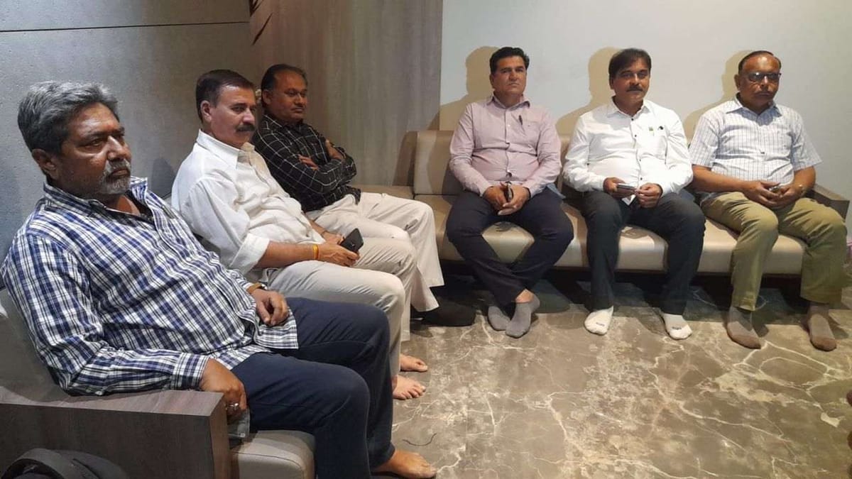 Bhavnagar: રાજ્ય સરકારના 3300 ટેન્ડરમાંથી સરકારી કોન્ટ્રાકટરોએ એક પણ ના ભર્યું! 5000 કરોડના કામોને લાગી બ્રેક