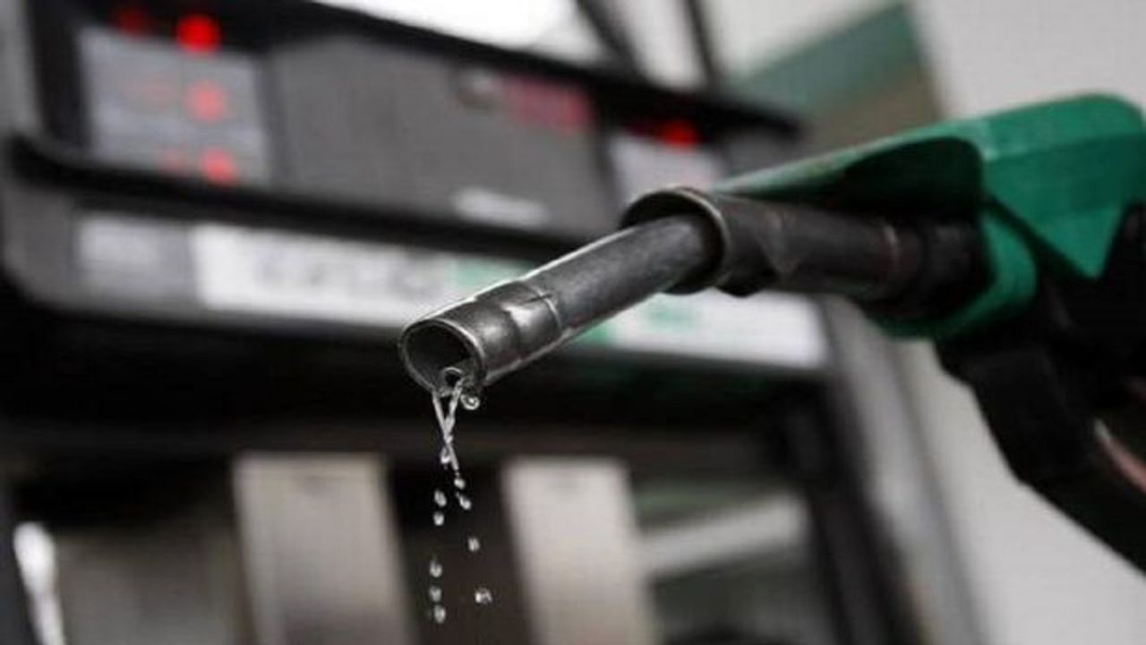 Petrol-Diesel Price Today : ક્રુડના ભાવમાં ભડકો, જાણો તમારા શહેરમાં પેટ્રોલ - ડીઝલના લેટેસ્ટ રેટ