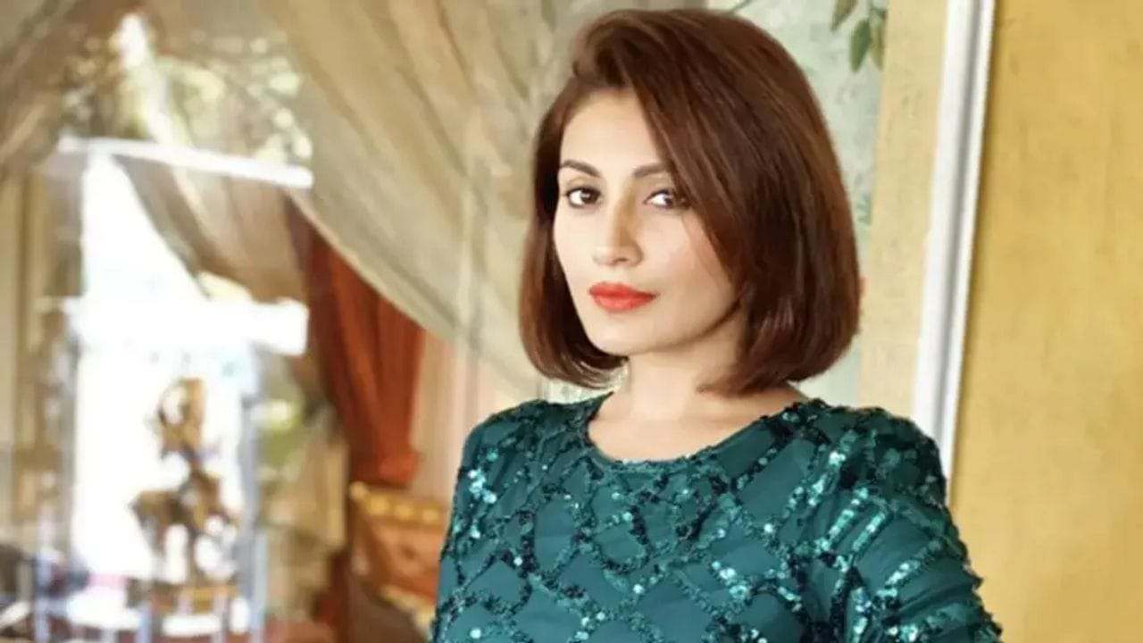 Mumbai : 'ધૂમ' ફિલ્મ ફેમ અભિનેત્રી રિમી સેન સાથે કરોડો રૂપિયાની છેતરપિંડી, પોલીસ સ્ટેશનમાં નોંધાવી FIR