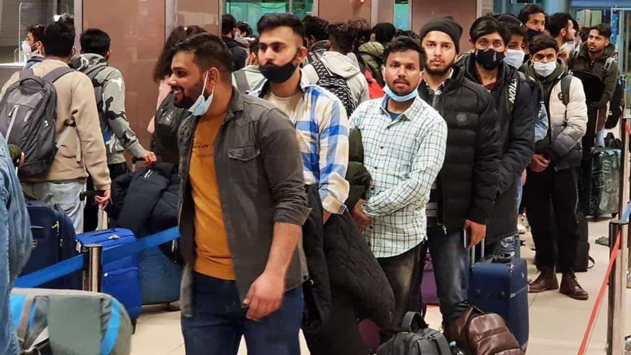 ભારતીયોની વાપસી: યુદ્ધના ધોરણે વતન પરત ફરશે નાગરિકો, યુક્રેન અને રશિયાની ખાર્કિવ-બેલગોરોડ બોર્ડર ખોલવા મથામણ