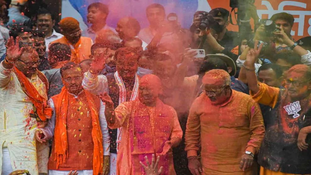 Uttar Pradesh Assembly Election: વારાણસીની તમામ આઠ બેઠક પર ભાજપ અને સહયોગીની જીત, કાશી બન્યુ ભગવામય