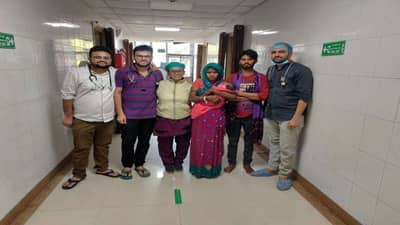 Vadodara : સયાજી હોસ્પિટલના પ્રસૂતિ વિભાગની ઉત્તમ કામગીરી, કોવિડ ગ્રસ્ત સગર્ભા માતા અને નવજાતને જીવન બક્ષ્યું