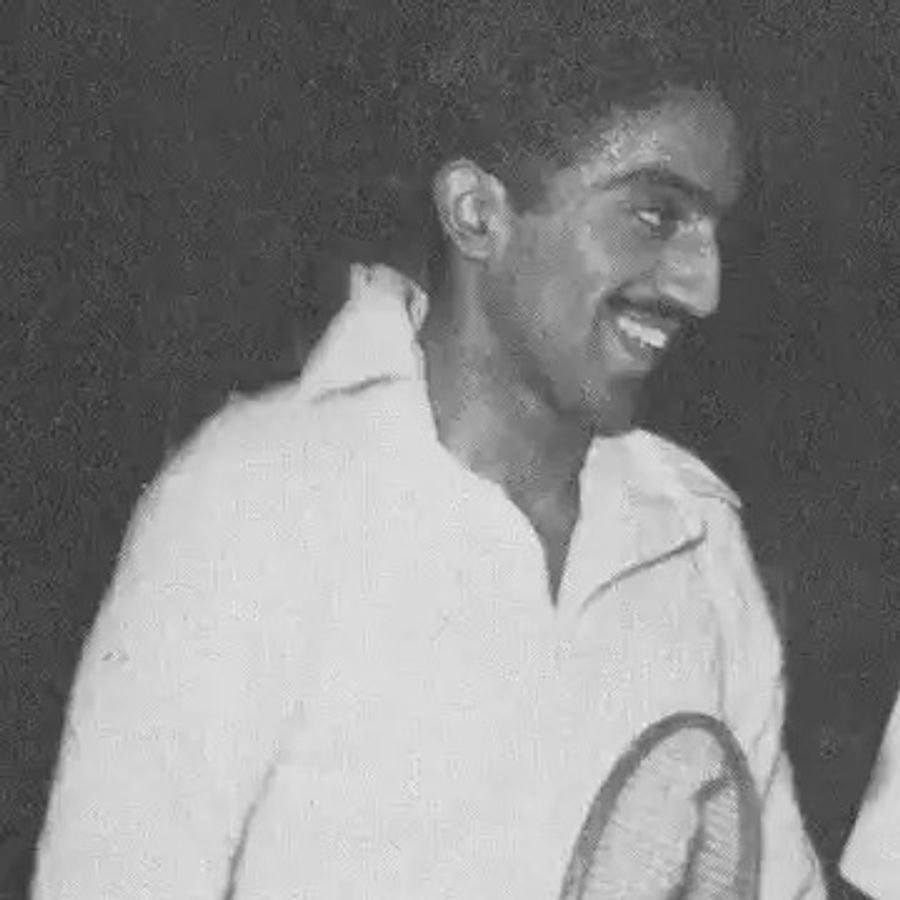  પ્રકાશનાથે ભારત માટે પ્રથમ વખત ઓલ ઈંગ્લેન્ડની ફાઈનલ રમી હતી. પ્રકાશ નાથે 1947માં મેન્સ સિંગલ્સની ફાઇનલમાં પ્રવેશ મેળવ્યો હતો, જ્યાં તેને સ્વીડનના કોની જેપ્સન દ્વારા હરાવ્યો હતો. (Photo: File/National Badminton Museum)