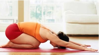 Health care: રાત્રે સૂતા પહેલા કરો આ ત્રણ સરળ યોગ, થાક દૂર થશે અને ઊંઘ પણ સારી આવશે