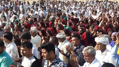 Banaskantha: પાણીનો પ્રશ્ન વિકટ બન્યો, પાલનપુર તાલુકાના ખેડૂતોએ ટ્રેકટર રેલી કાઢી