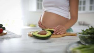Pregnancy Tips: ગર્ભાવસ્થામાં એવોકાડોનું સેવન કરવું શ્રેષ્ઠ માનવામાં આવે છે, મળશે આ ફાયદા