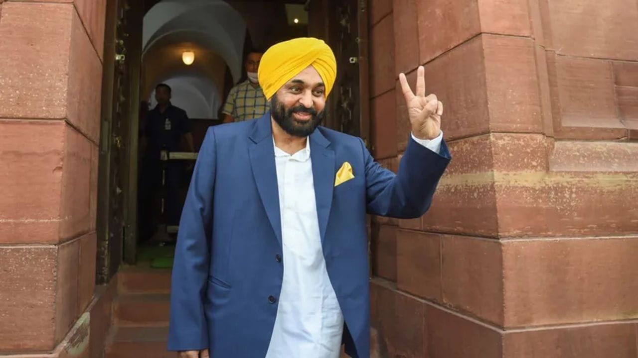 પંજાબની તિજોરીના નાણાં નેતાઓ માટે નહી, સામાન્ય જનતા માટે વપરાશે, MLA-MP ને માત્ર એક ટર્મનુ અપાશે પેન્શન