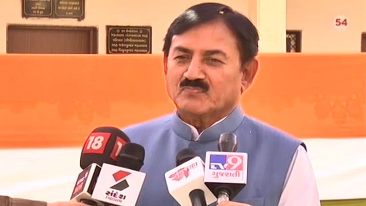 Gujarat Assembly Election 2022: હાર્દિક પટેલ CM બને કે નરેશ પટેલ, પણ બનવો જોઈએ કોંગ્રેસનો- ભરતસિંહ સોલંકી, કહ્યું કે હાર્દિક પર ટિપ્પણી કરવા માટે હું અસમર્થ