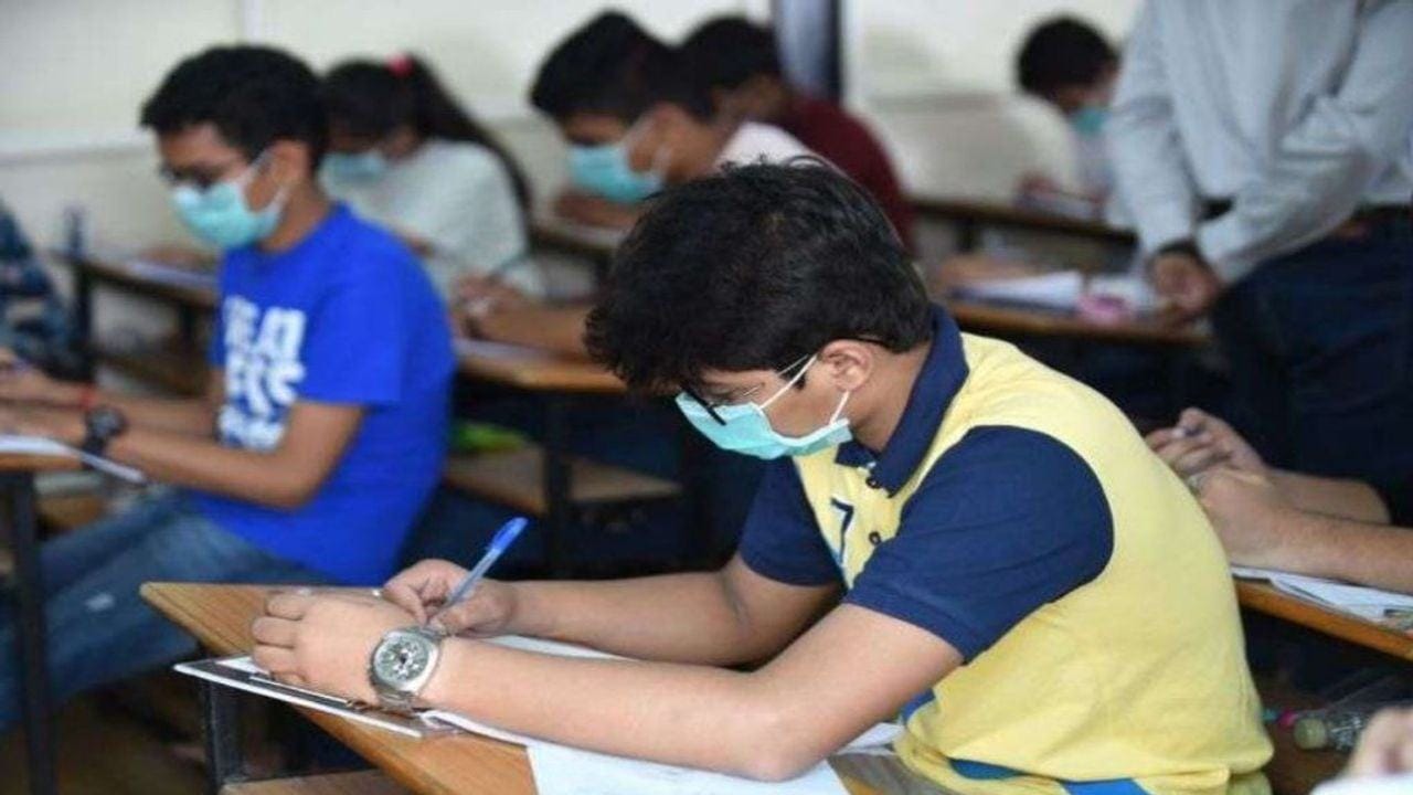 Surat : ધોરણ 10-12ની બોર્ડની આજથી પરીક્ષા, સુરતમાં 1.45 લાખ પરીક્ષાર્થીઓ આપશે પરીક્ષા