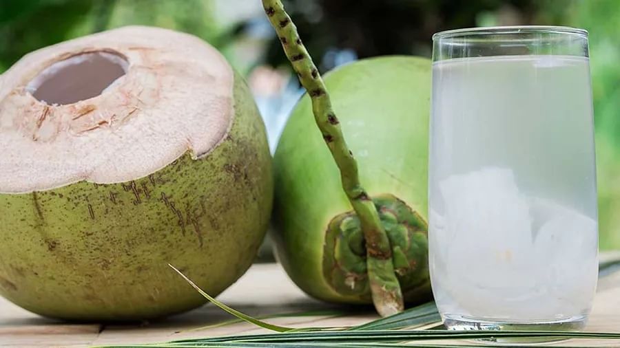 Benefits of Coconut Water: જાણો નાળિયેર પાણીના આ 10 ઉપયોગ, જે સ્વાસ્થય માટે છે ખુબ ફાયદાકારક