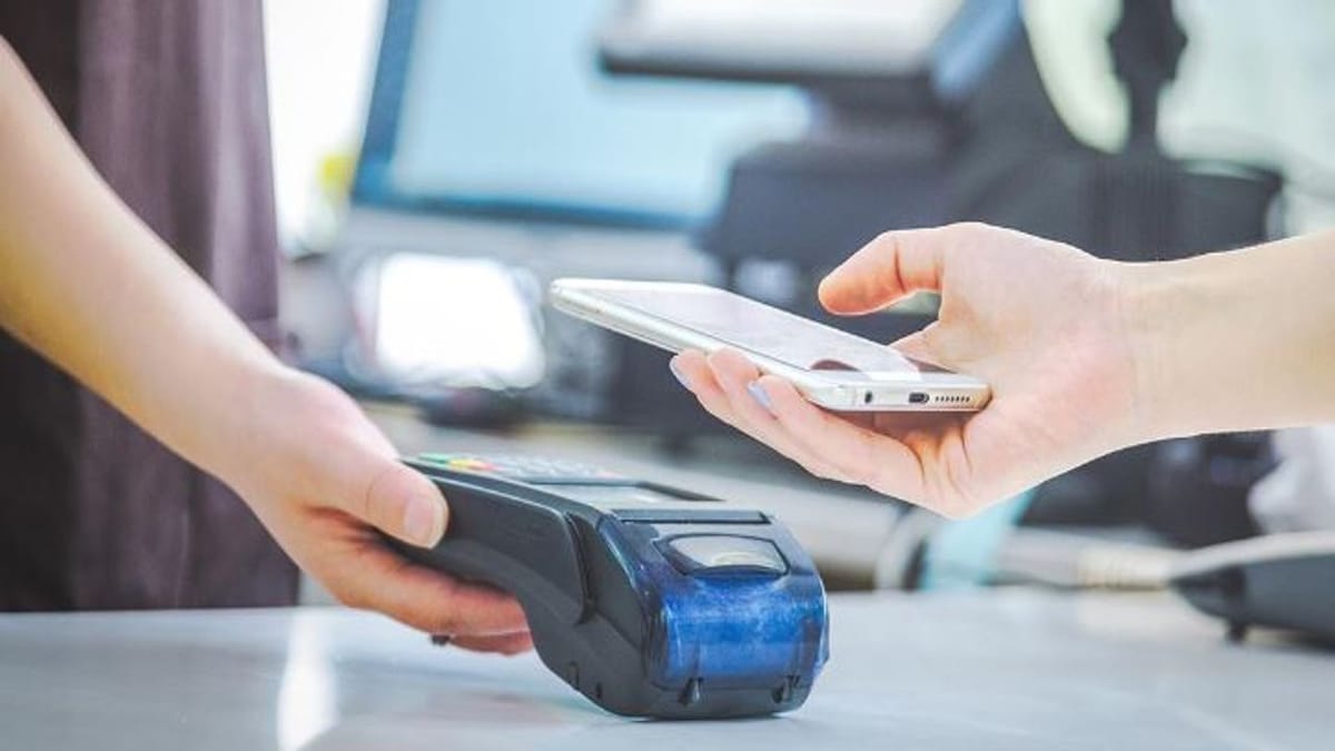 Ahmedabad: CERCના સર્વેમાં બહાર આવી વિગતો, ડિજિટલ લેવડ દેવડમાં ગ્રાહકોને પડે છે મુશ્કેલી Ahmedabad: CERCના સર્વેમાં બહાર આવી વિગતો, ડિજિટલ લેવડ દેવડમાં ગ્રાહકોને પડે છે મુશ્કેલી