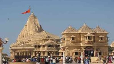 Devbhumi Dwarka: બે વર્ષ બાદ જગત મંદિરે યોજાશે ફુલડોલોત્સવ, ભક્તોમાં અનેરો ઉત્સાહ