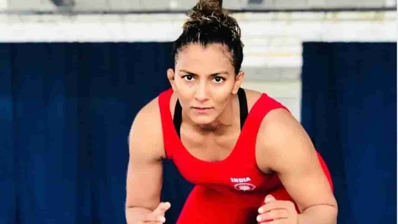 Geeta Phogat થી માંડી 10 કુસ્તીબાજોના ટ્રાયલ પર બ્રેક લાગી, અશિસ્તના મામલે WFI આકરી કાર્યવાહીના મુડમાં