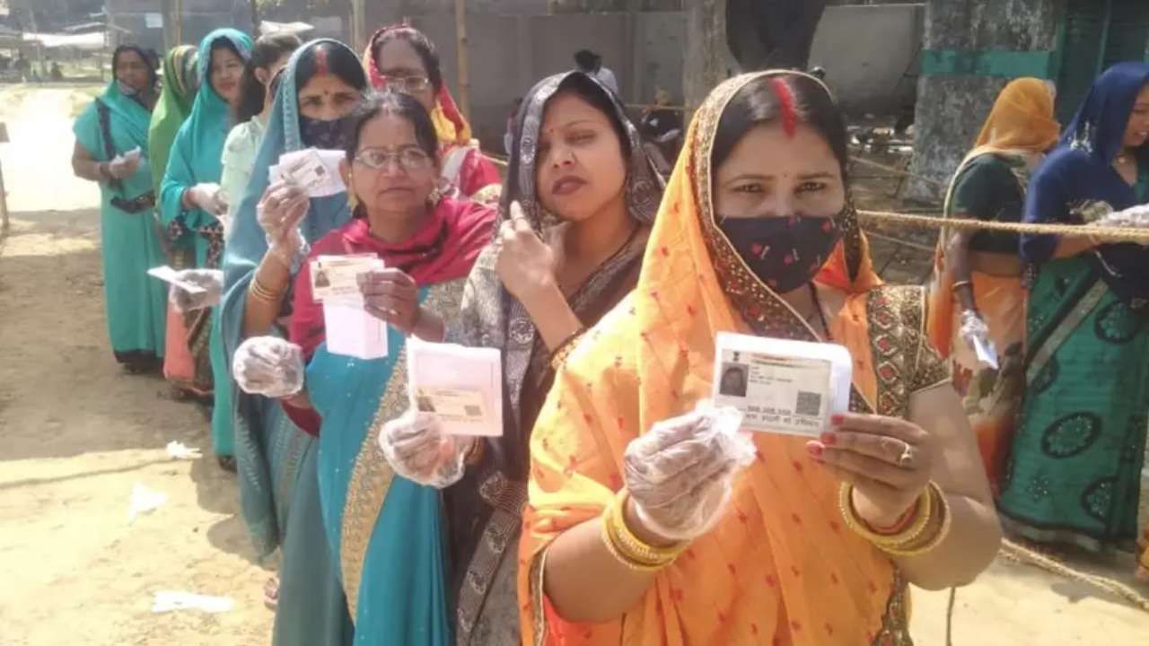 Himachal Pradesh Assembly Election 2022: ચૂંટણીમાં મહિલાઓને ટિકિટ આપવાના મામલે હિમાચલ અન્ય રાજ્યોથી પાછળ, 2017માં માત્ર 9 મહિલાઓને મળી ટિકિટ