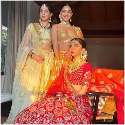 કિયારા અડવાણીની બહેન ઈશિતા અડવાણીના લગ્ન થઈ ગયા છે. લગ્નના ફોટો અને વીડિયો કિયારાએ તેના ઈન્સ્ટાગ્રામ એકાઉન્ટ પર શેયર કર્યા છે.