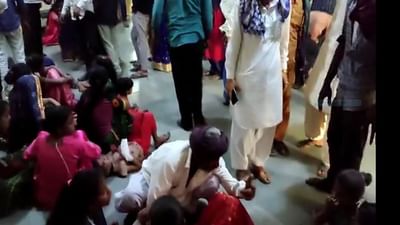 Kutch: લખપતના સાયણ પાસે મીની ટેમ્પો પલ્ટી જતા 25થી વધુ બાળકીઓ ઇજાગ્રસ્ત, સારવાર માટે ભુજ ખસેડાઇ