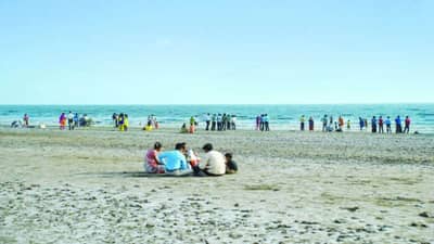 Surat : હોળી ધુળેટી બાદ વીક એન્ડ સાથે મીની વેકેશનના મૂડમાં વેપારી વર્ગ