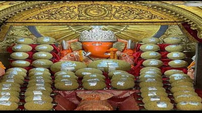 જયપુરના મોતી ડુંગરી ગણેશજી એટલે તો લડ્ડુપ્રિય ગણેશજી ! તમને ક્યાંય જોવા નહીં મળે લાડુનો આવો પ્રસાદ !