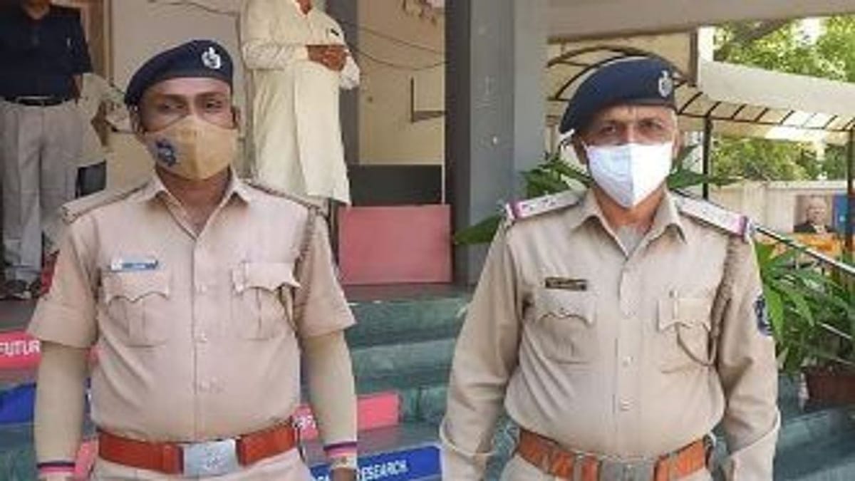 Ahmedabad: સરખા નામના કારણે ખોટા કેન્દ્ર પર પહોચી ગયેલી ધો.10ની વિદ્યાર્થિનીને પોલીસે સાચા કેન્દ્ર પર પહોંચાડી