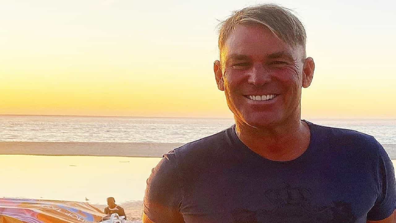 Shane Warneની ડેડ બોડી સાથે એમ્બ્યુલન્સમાં દોઢ મિનિટ સુધી એકલી રહી મહિલા, ઉઠ્યા સવાલો