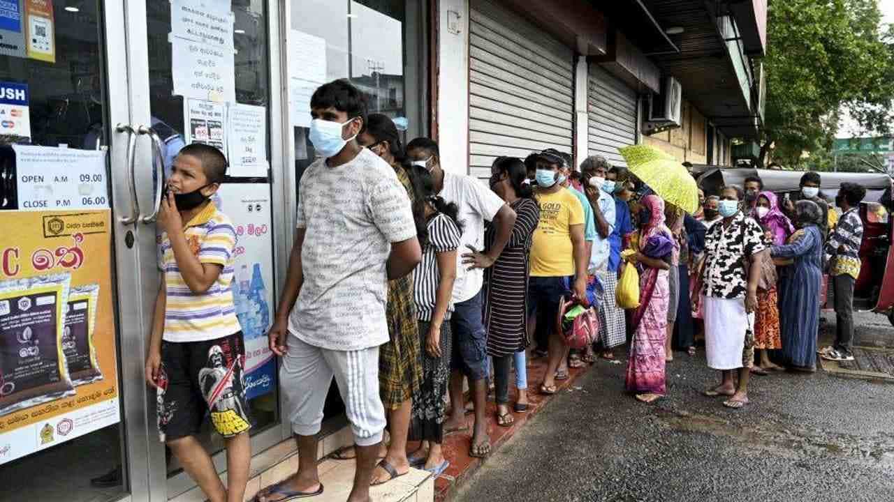 Sri Lanka Food Crisis: શ્રીલંકામાં ફુગાવાએ હદ વટાવી, 400 ગ્રામ દુધના પાવડર 790 રૂપિયામાં, ચોખા, ખાંડના ભાવમાં ધરખમ વધારો