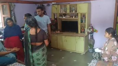 Surat: 3 લુટારુ ચપ્પુ સાથે ઘરમાં ઘૂસ્યા, રણચંડી બનેલી યુવતીએ નાની બહેનને બચાવી લુટારાઓને ખદેડ્યા, એક શખશે ચપ્પુ મારતાં 24 ટાંકા આવ્યા