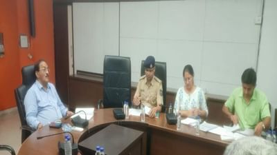 Anand: જિલ્લા કલેક્ટરની અધ્યક્ષતામાં જિલ્લા પરીક્ષા સ્થાયી સમિતિની બેઠક યોજાઈ, SSC-HSC પરીક્ષાના આયોજનની પૂર્વ તૈયારીઓની સમીક્ષા કરાઇ