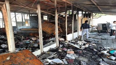 કચ્છ : ભુજ તાલુકા પંચાયતમાં શંકાસ્પદ આગ ! બળી ગયેલા મનરેગા રેકર્ડની તપાસ માટે TDOને પત્ર !