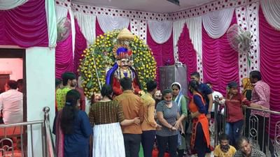 અમદાવાદમાં એક એવું મંદિર જે વર્ષમાં બે દિવસ હોળી અને ધુળેટી પર્વ પર જ ખુલે છે, જ્યાં ભક્તોની ભીડ જામે છે