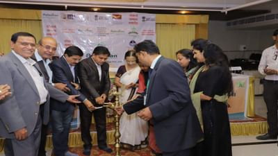 ભાવનગર : કોરોનામાં ઉત્કૃષ્ટ કામગીરી બદલ 102 આયુર્વેદિક તબીબોનું સન્માન કરાયું